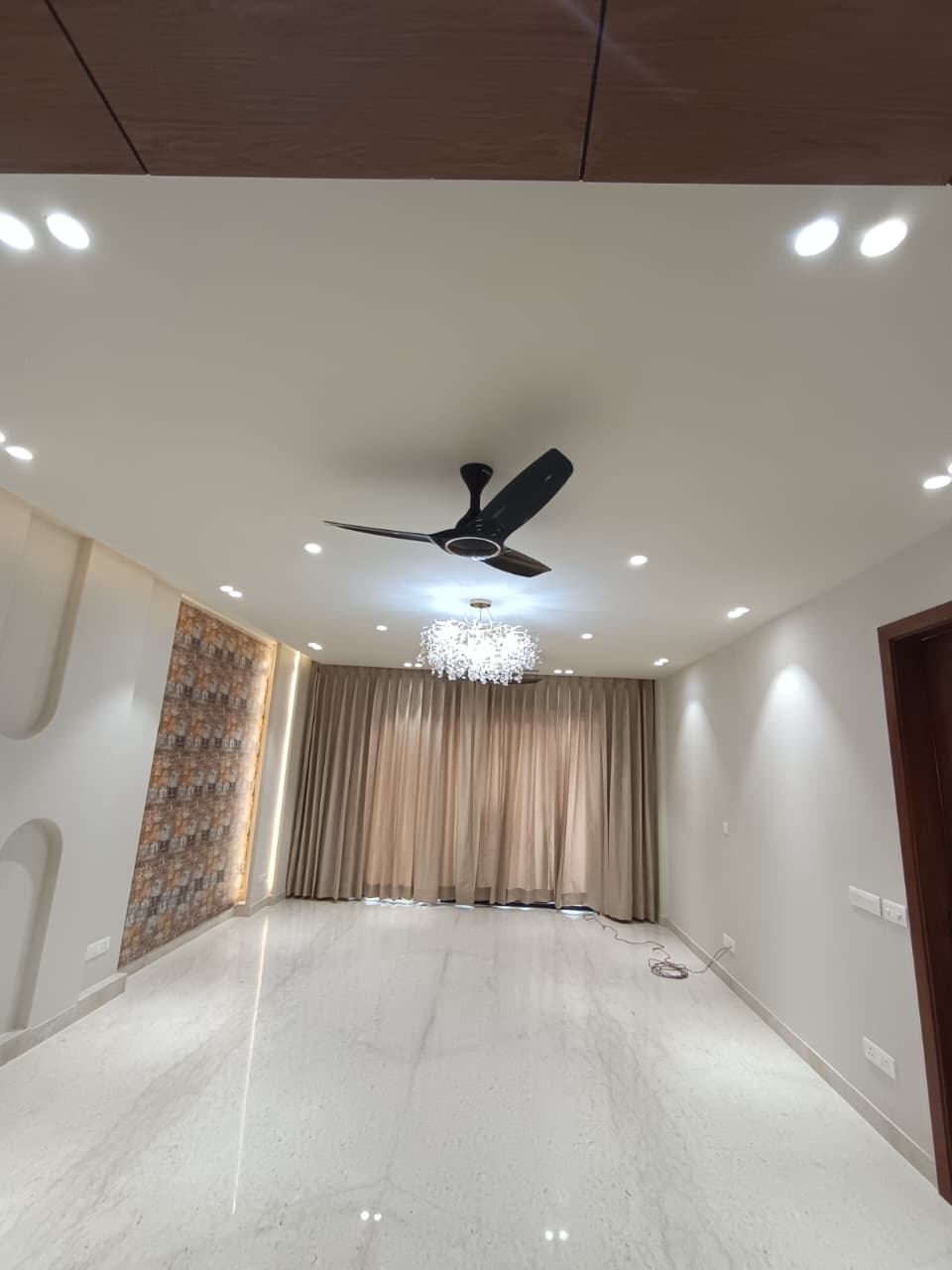 Avaak Floors