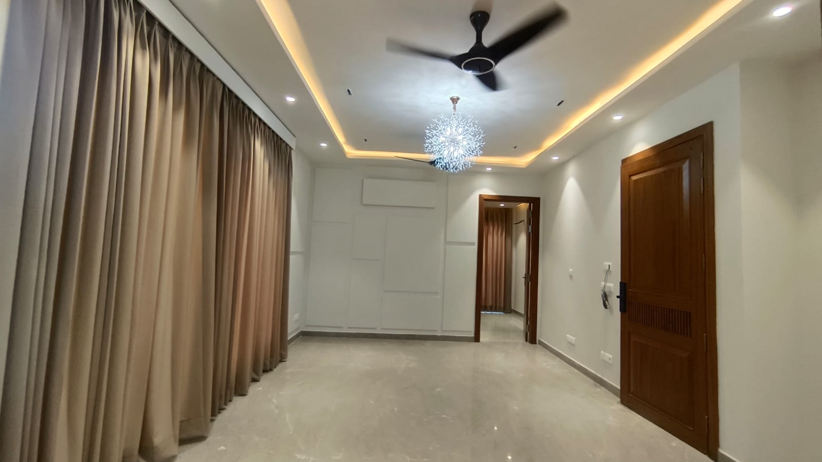Avaak Floors