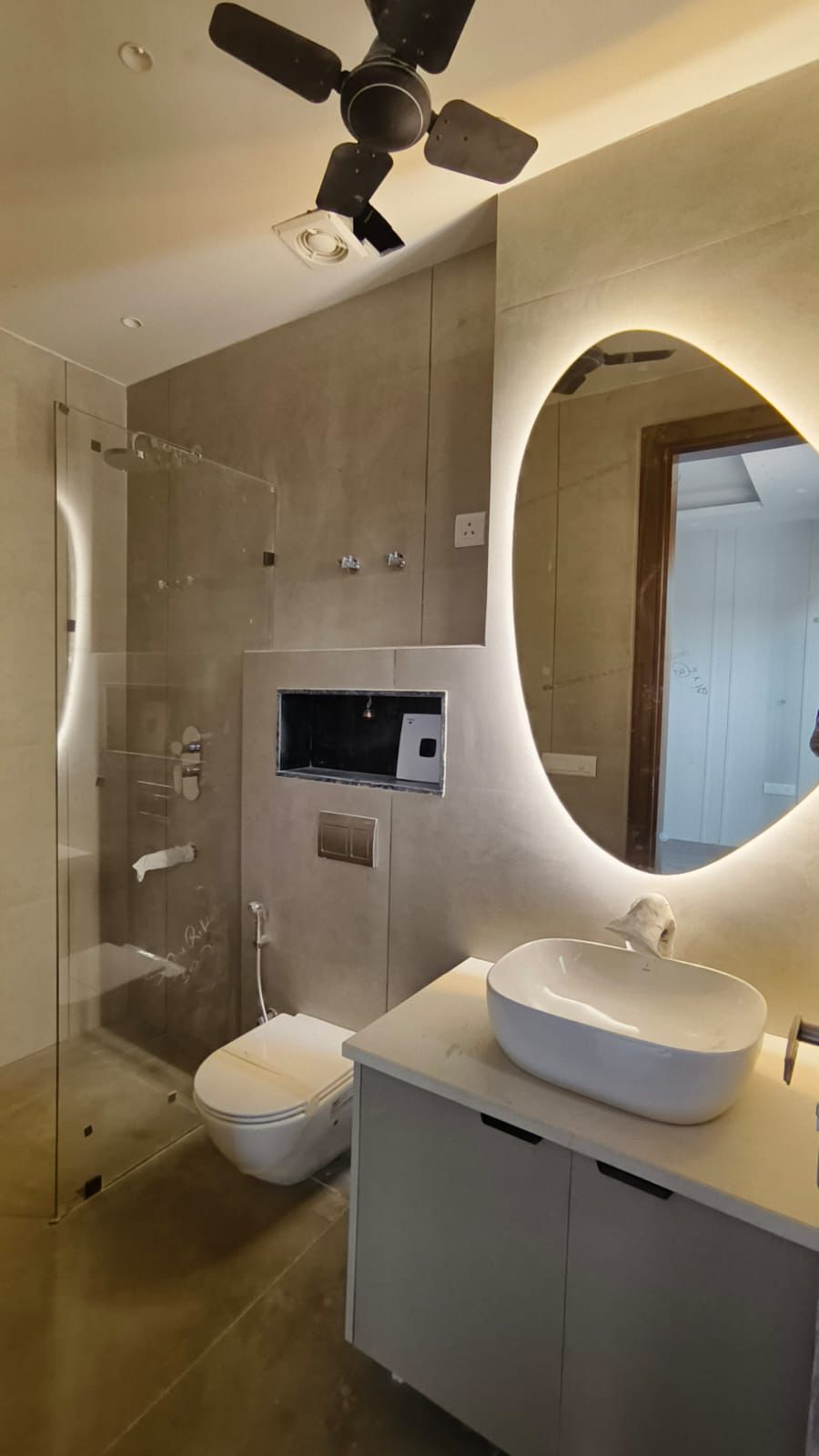 Avaak Floors