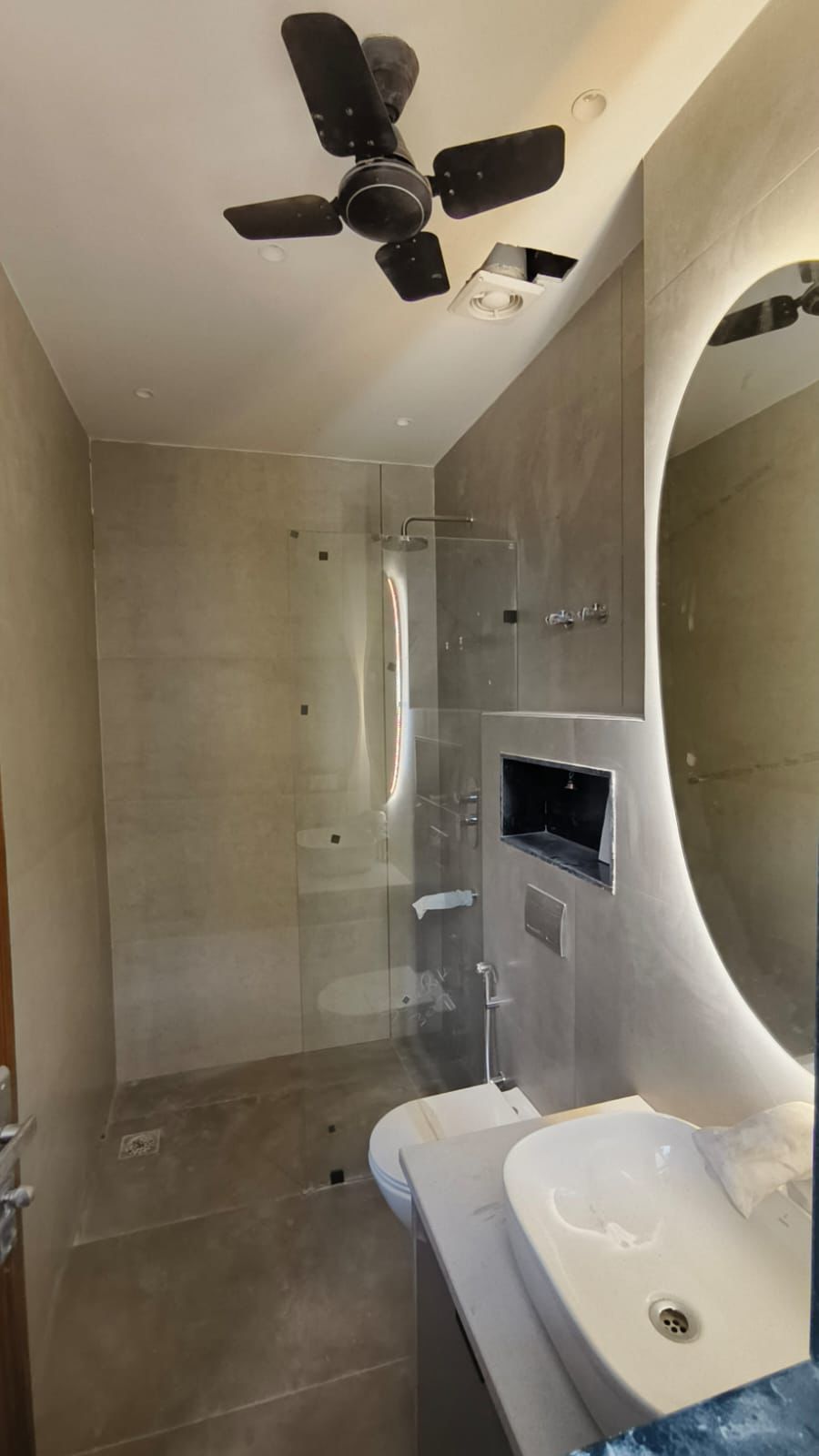 Avaak Floors